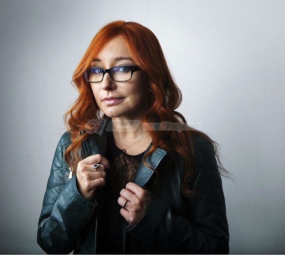 Tori-Amos-2.jpg