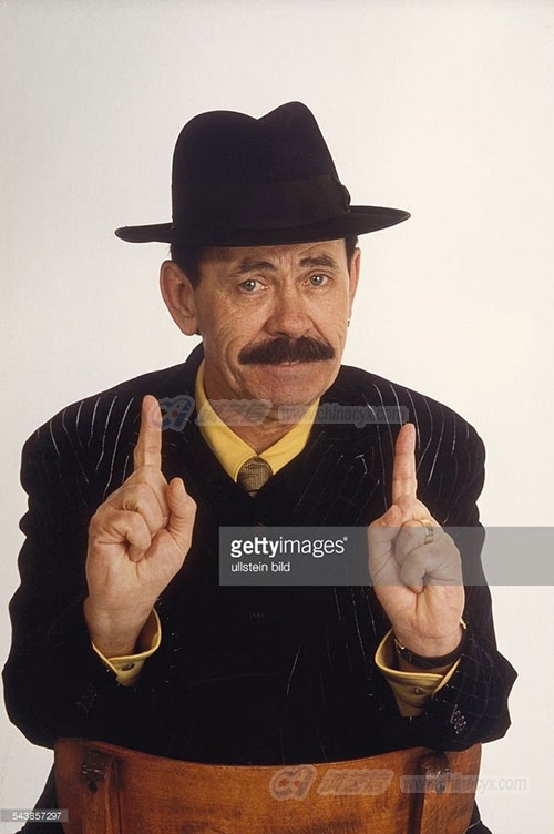 Scatman-John-7.jpg