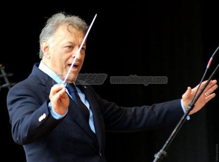 Zubin_Mehta_3.jpg Zubin_Mehta_3.jpg