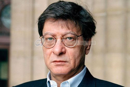 mahmoud-darwish-4.jpg