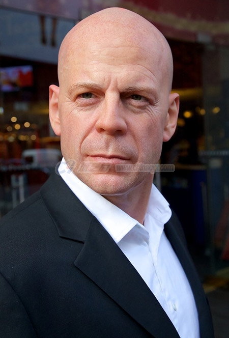 Bruce_willis-0.jpg