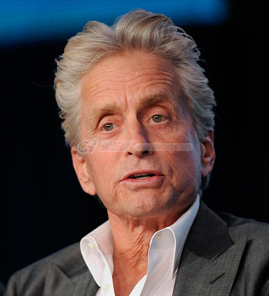 MICHAEL-DOUGLAS-2.jpg