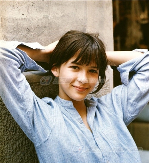 sophie_marceau_7.jpg