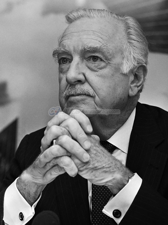 walter-cronkite-4.jpg