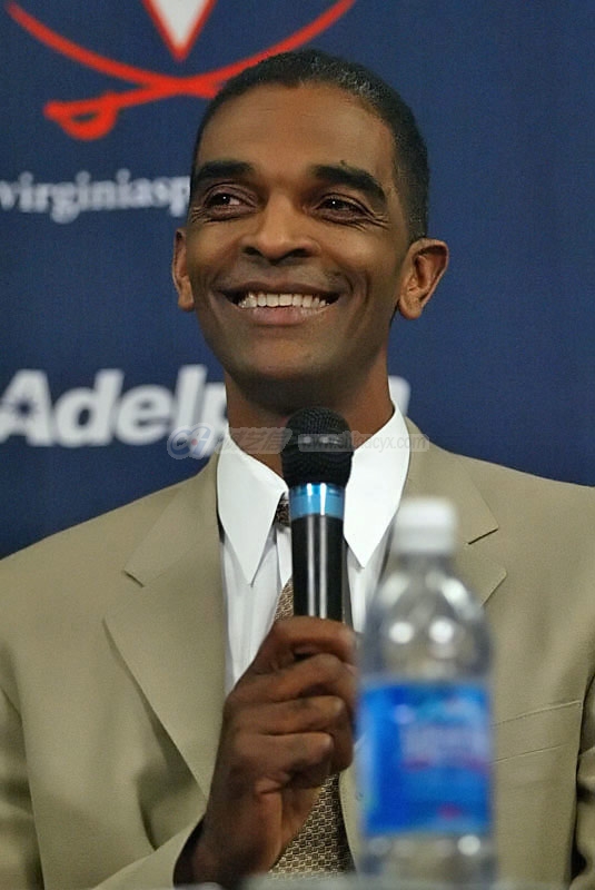 Ralph-Sampson-3..jpg