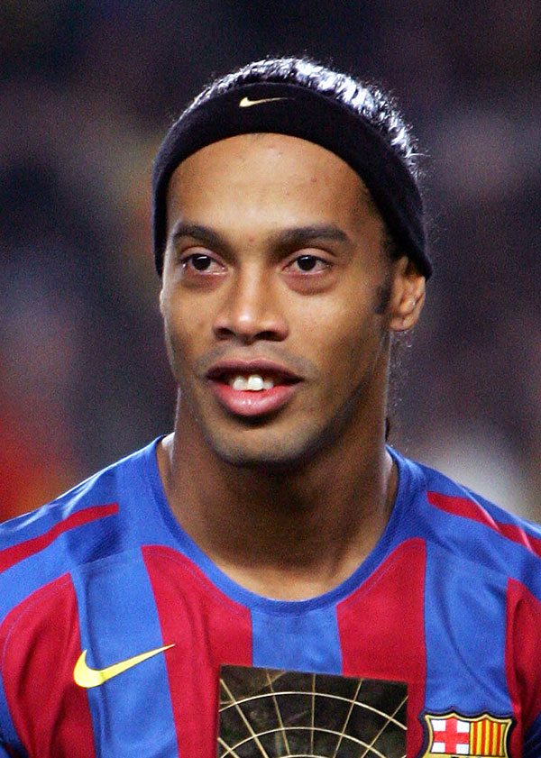 Ronaldinho-2.jpg