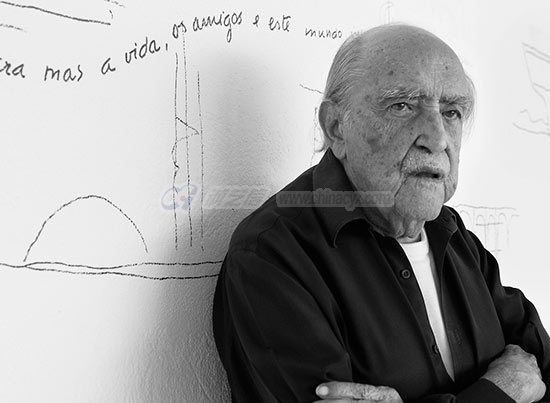 Oscar-Niemeyer-2.jpg